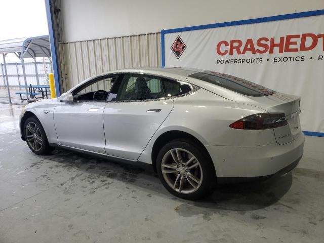 5YJSA1H14EFP65049 - 2014 TESLA MODEL S Сріблястий фото 2