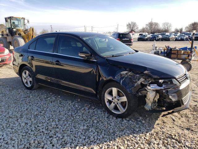 3VWLL7AJ6BM107751 - 2011 VOLKSWAGEN JETTA TDI BLACK photo 4