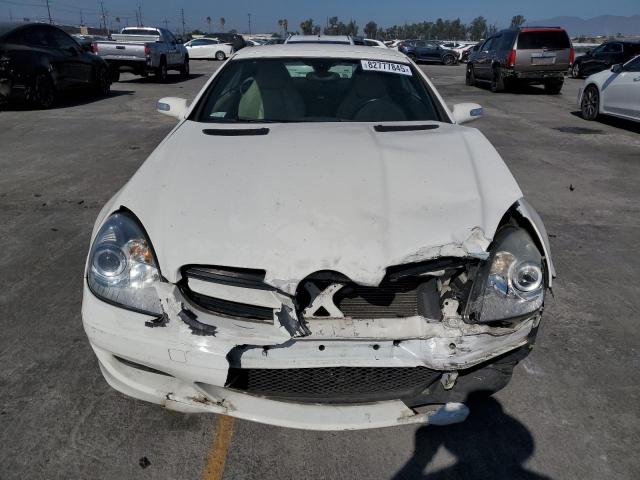 WDBWK54F56F119943 - 2006 MERCEDES-BENZ SLK 280 WHITE photo 5