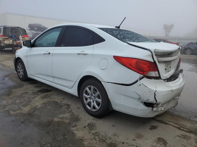 KMHCT4AE4CU213807 - 2012 HYUNDAI ACCENT GLS WHITE photo 2