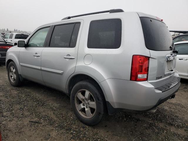 5FNYF4H60AB013514 - 2010 HONDA PILOT EXL SILVER photo 2