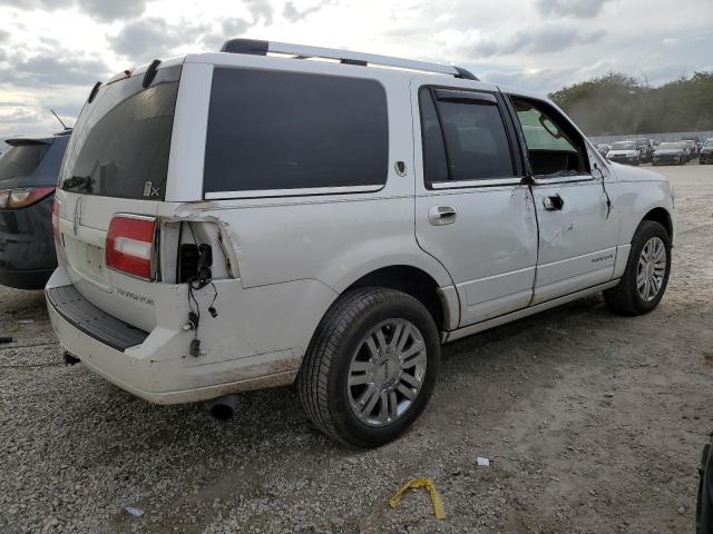 5LMJJ2H57AEJ01157 - 2010 LINCOLN NAVIGATOR 白色 照片 3