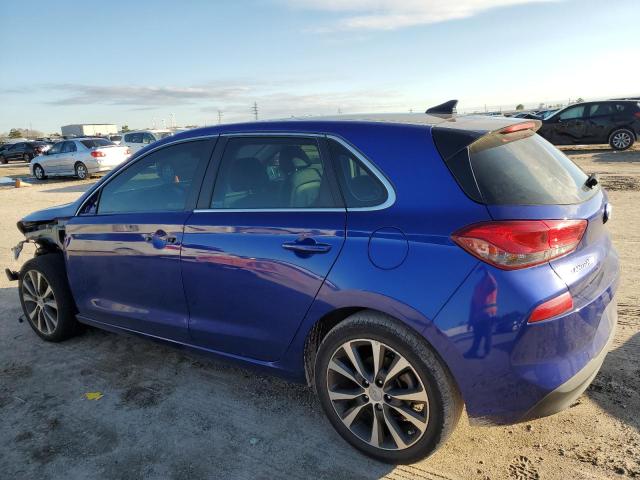 KMHH35LE2LU141711 - 2020 HYUNDAI ELANTRA GT BLUE photo 2