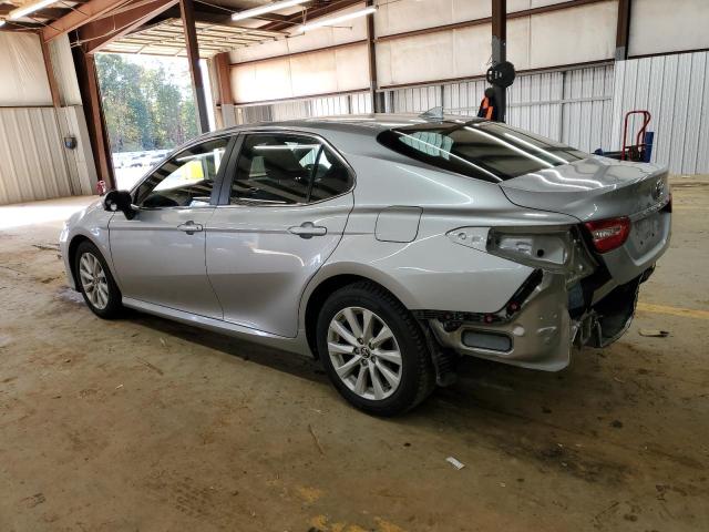 4T1C11AKXLU952030 - 2020 TOYOTA CAMRY LE SILVER photo 2