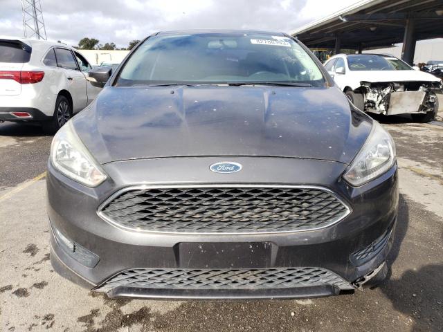 1FADP3F24FL314724 - 2015 FORD FOCUS SE GRAY photo 5