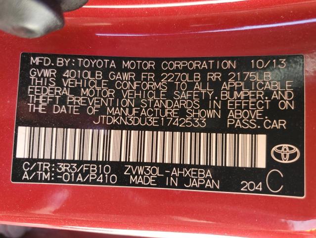 JTDKN3DU3E1742533 - 2014 TOYOTA PRIUS RED photo 12