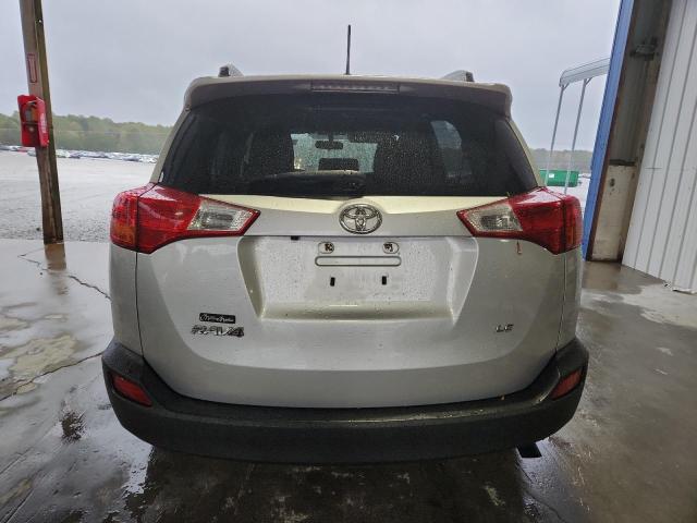 JTMZFREV6FD075771 - 2015 TOYOTA RAV4 LE 银色 照片 6