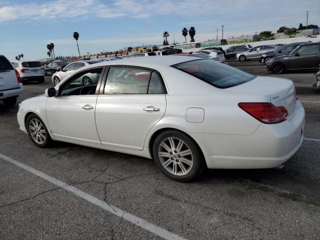 4T1BK36B48U256655 - 2008 TOYOTA AVALON XL WHITE photo 2