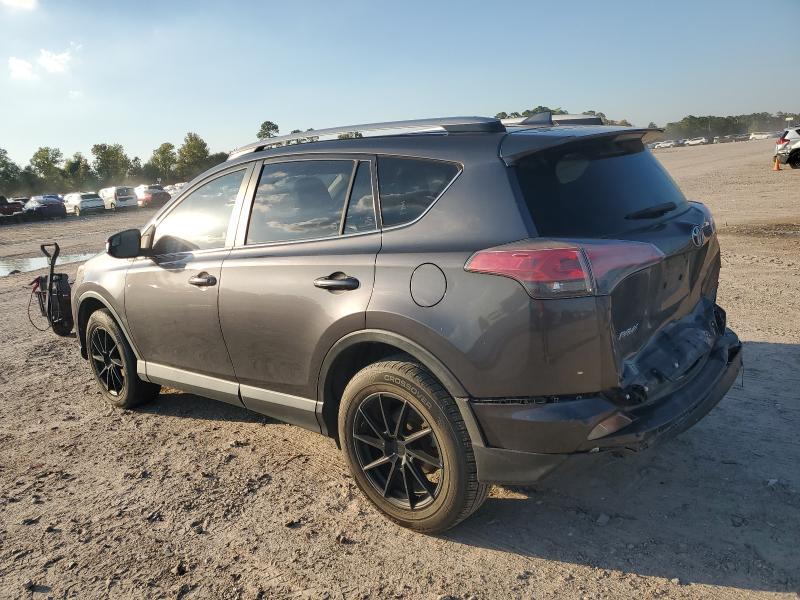 JTMZFREV6JJ736936 - 2018 TOYOTA RAV4 LE CHARCOAL photo 2
