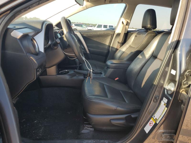 JTMZFREV6JJ736936 - 2018 TOYOTA RAV4 LE CHARCOAL photo 7