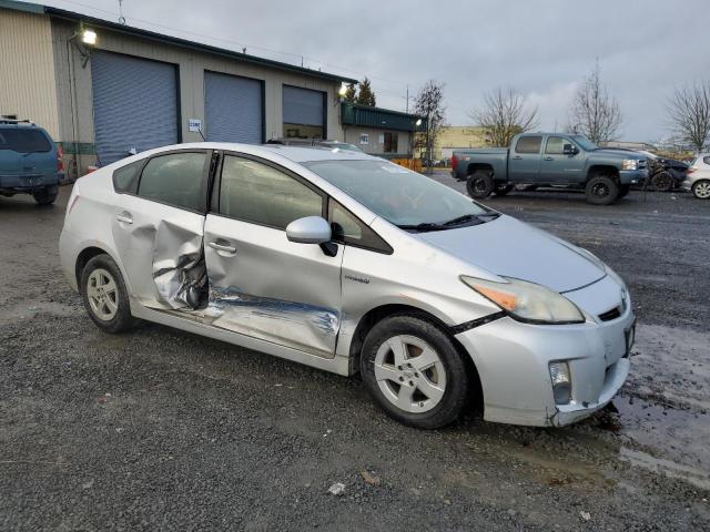 JTDKN3DU5A0065761 - 2010 TOYOTA PRIUS SILVER photo 4