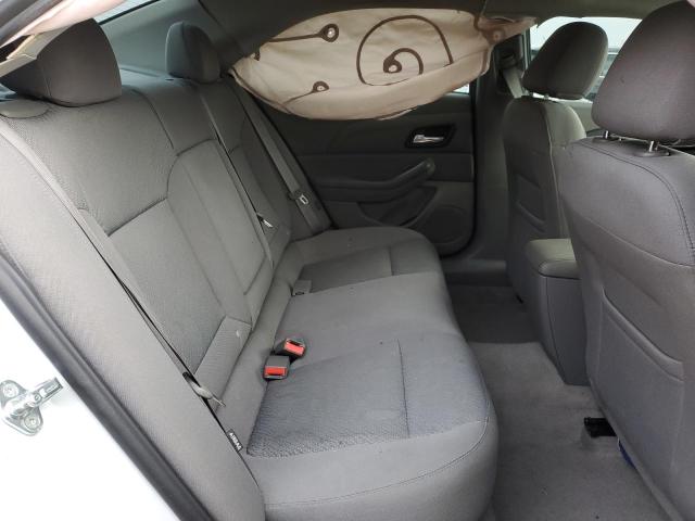 1G11B5SA1GF115904 - 2016 CHEVROLET MALIBU LIM LS WHITE photo 10