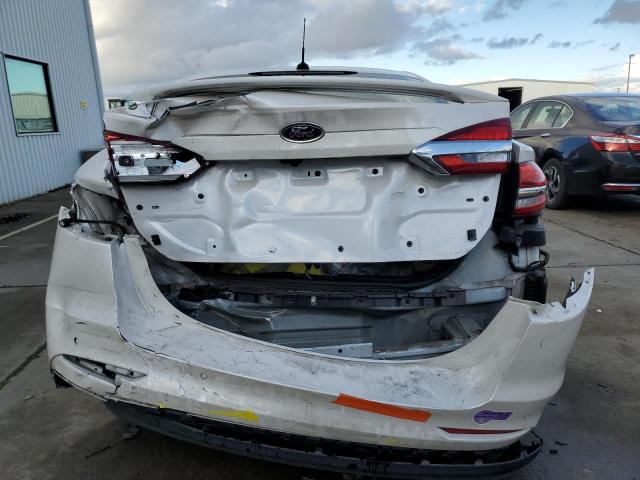 3FA6P0SU5KR258612 - 2019 FORD FUSION TITANIUM WHITE photo 6