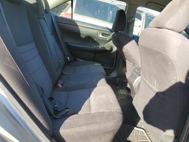 4T1BF1FK8GU128121 - 2016 TOYOTA CAMRY LE SILVER photo 10