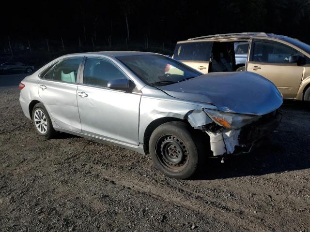 4T1BF1FK8GU128121 - 2016 TOYOTA CAMRY LE SILVER photo 4