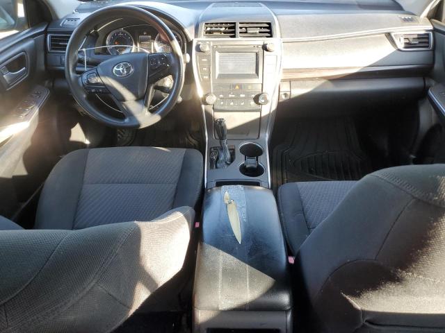 4T1BF1FK8GU128121 - 2016 TOYOTA CAMRY LE SILVER photo 8