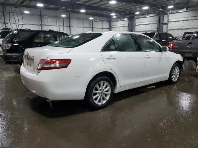 4T4BF3EKXBR098454 - 2011 TOYOTA CAMRY BASE WHITE photo 3