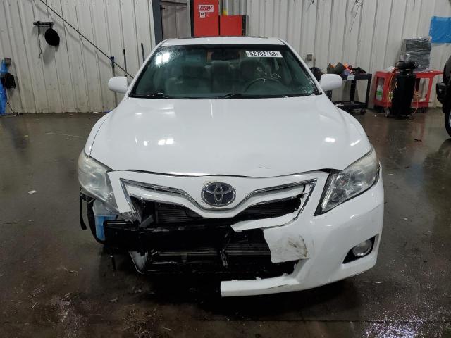 4T4BF3EKXBR098454 - 2011 TOYOTA CAMRY BASE WHITE photo 5