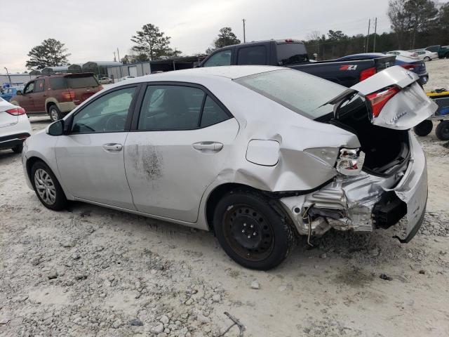 5YFBURHE4HP645365 - 2017 TOYOTA COROLLA L SILVER photo 2