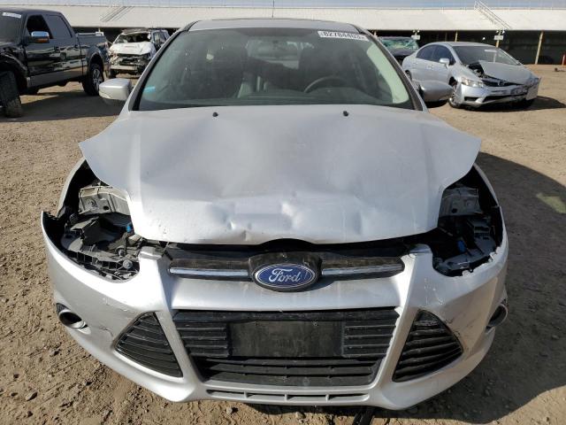 1FADP3N2XEL423205 - 2014 FORD FOCUS TITANIUM SILVER photo 5