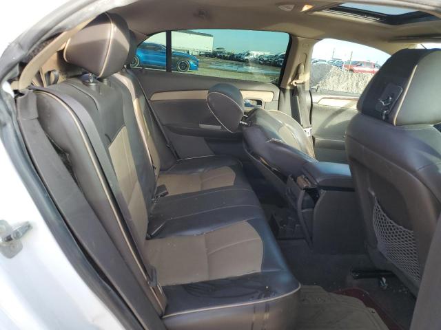 1G1ZE5EB1AF136368 - 2010 CHEVROLET MALIBU LTZ თეთრი ფოტო 10