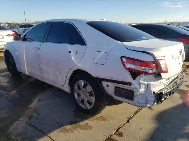 4T1BF3EK9AU577666 - 2010 TOYOTA CAMRY BASE WHITE photo 2