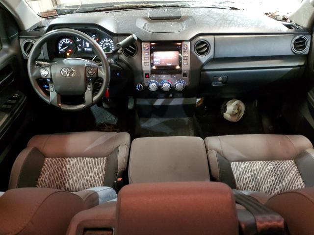 5TFUM5F15JX078687 - 2018 TOYOTA TUNDRA DOUBLE CAB SR/SR5 BLACK photo 8