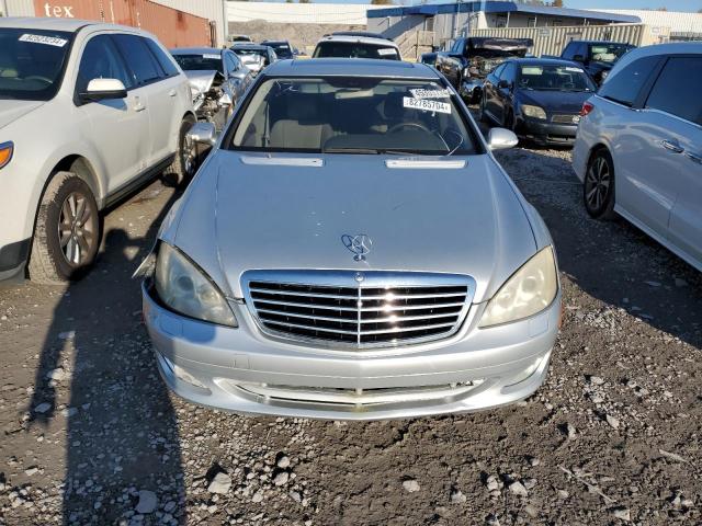 WDDNG71X07A058402 - 2007 MERCEDES-BENZ S 550 SILVER photo 5