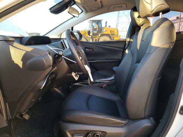 JTDKARFP5J3078238 - 2018 TOYOTA PRIUS PRIM თეთრი ფოტო 7