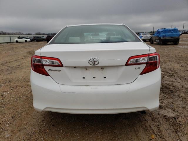 4T4BF1FK7ER415615 - 2014 TOYOTA CAMRY L WHITE photo 6