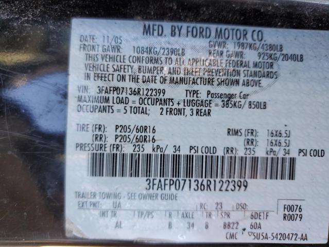 3FAFP07136R122399 - 2006 FORD FUSION SE BLACK photo 12