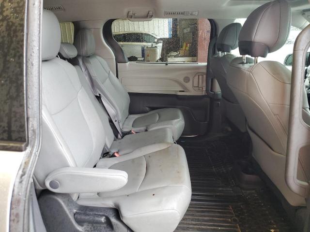 5TDYRKEC9NS091684 - 2022 TOYOTA SIENNA XLE ვერცხლისფერი ფოტო 11