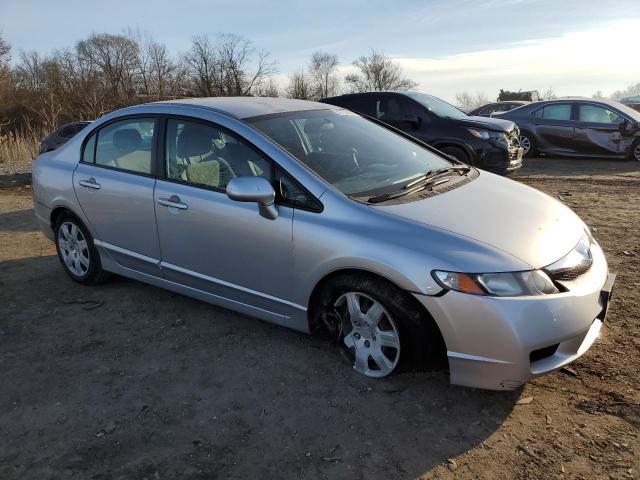 2HGFA16579H548118 - 2009 HONDA CIVIC LX SILVER photo 4