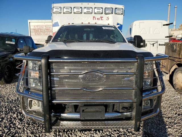 1FDUF4HT0HDA02725 - 2017 FORD F450 SUPER DUTY WHITE photo 5