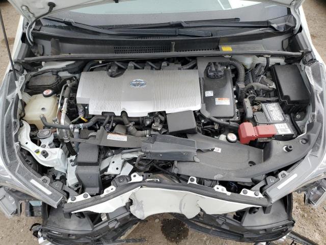 JTDKARFU5J3545163 - 2018 TOYOTA PRIUS WHITE photo 11