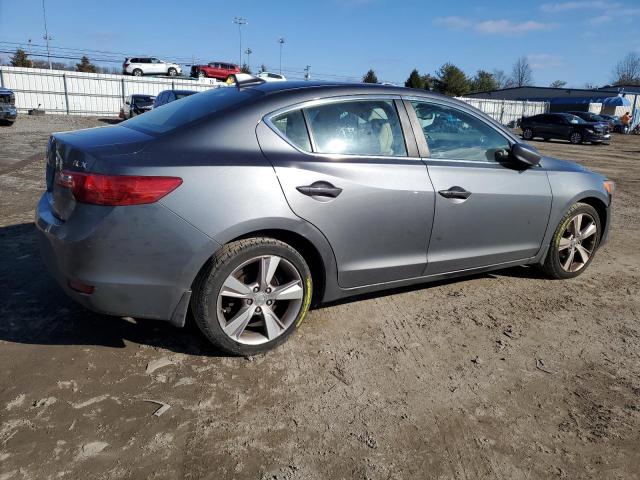 19VDE1F71DE014153 - 2013 ACURA ILX 20 TECH SILVER photo 3