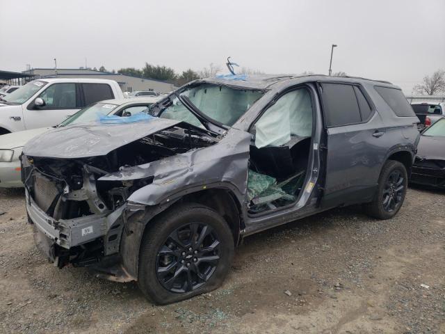 1GNEVJKW3MJ228466 - 2021 CHEVROLET TRAVERSE RS GRAY photo 1