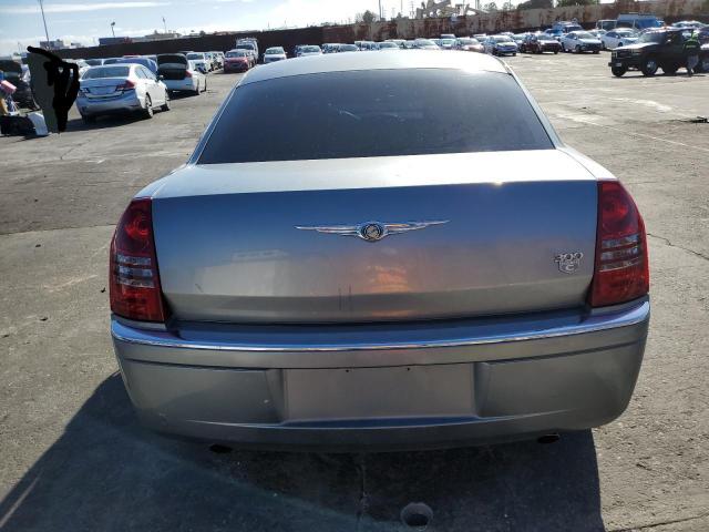 2C3KA63H06H356841 - 2006 CHRYSLER 300C GRAY photo 6