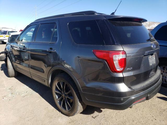 1FM5K8D89JGB08832 - 2018 FORD EXPLORER XLT GRAY photo 2