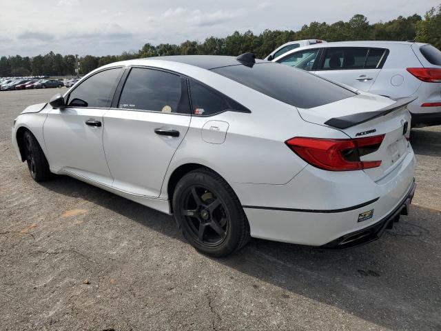 1HGCV2F54LA020636 - 2020 HONDA ACCORD EXL WHITE photo 2