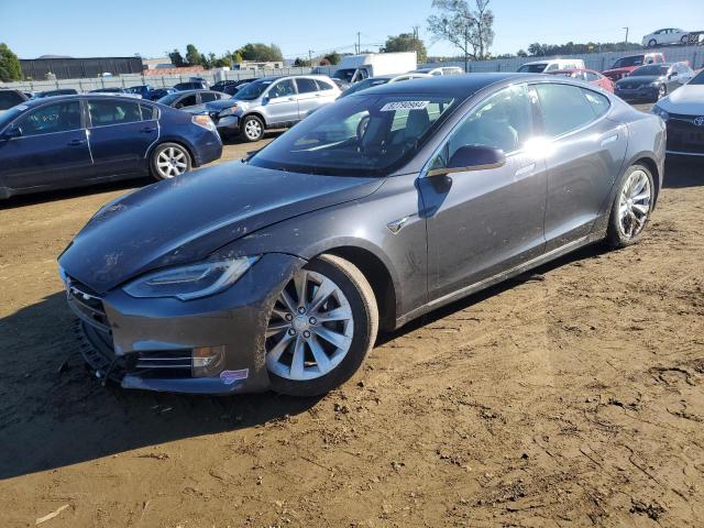 5YJSA1E24JF285651 - 2018 TESLA MODEL S 灰色 照片 1