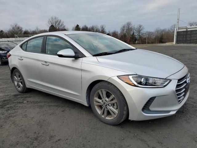 5NPD84LF1HH131096 - 2017 HYUNDAI ELANTRA SE SILVER photo 4