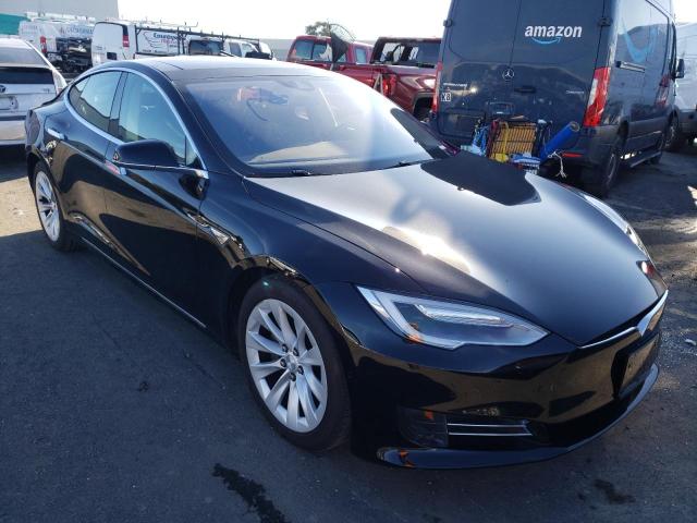 5YJSA1E24GF140750 - 2016 TESLA MODEL S შავი ფოტო 4