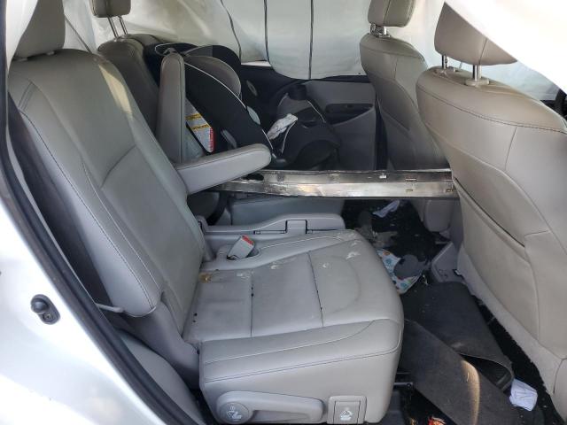 5TDKKRFH9GS153200 - 2016 TOYOTA HIGHLANDER XLE WHITE photo 11