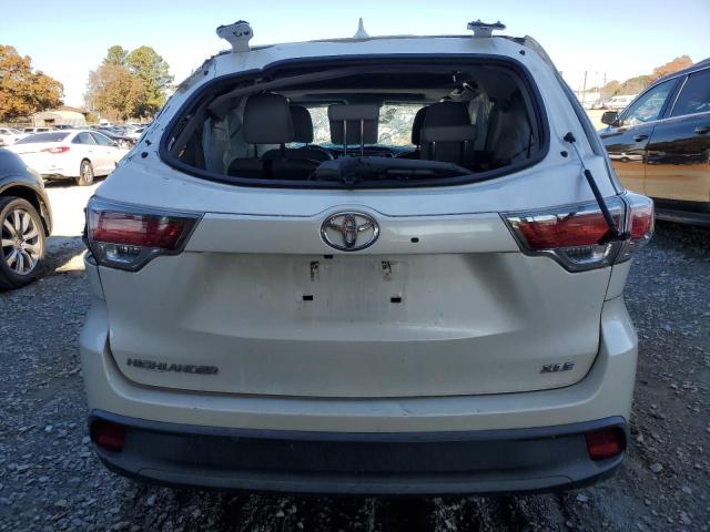 5TDKKRFH9GS153200 - 2016 TOYOTA HIGHLANDER XLE WHITE photo 6