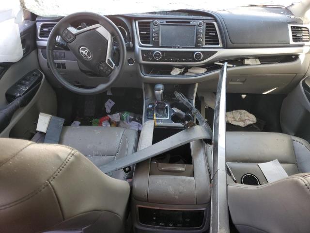 5TDKKRFH9GS153200 - 2016 TOYOTA HIGHLANDER XLE WHITE photo 8