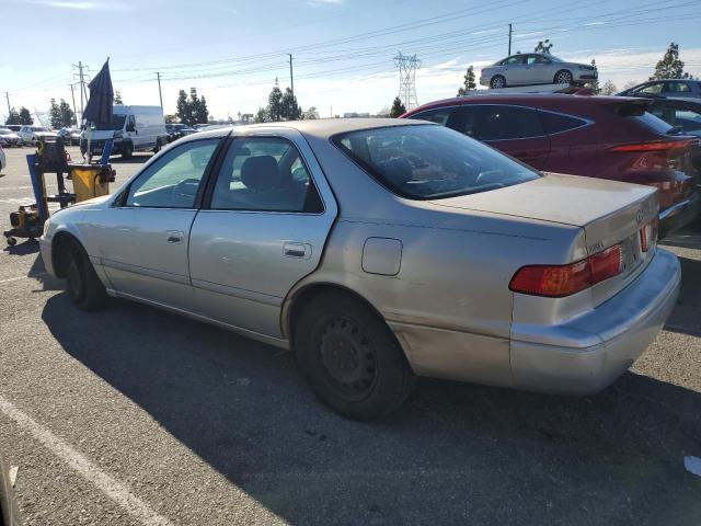 JT2BG22K8Y0457450 - 2000 TOYOTA CAMRY CE TAN photo 2