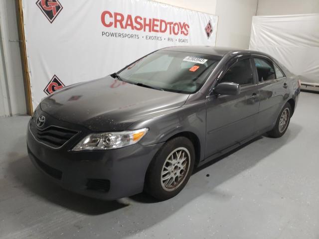 4T4BF3EK6BR195084 - 2011 TOYOTA CAMRY BASE GRAY photo 1