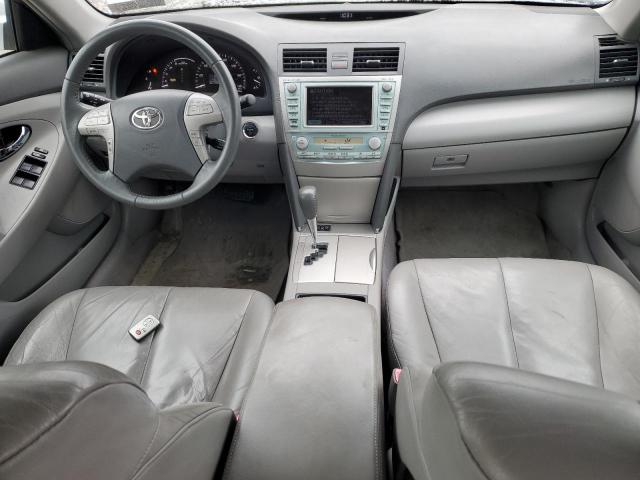 JTNBB46K973018567 - 2007 TOYOTA CAMRY HYBRID SILVER photo 8