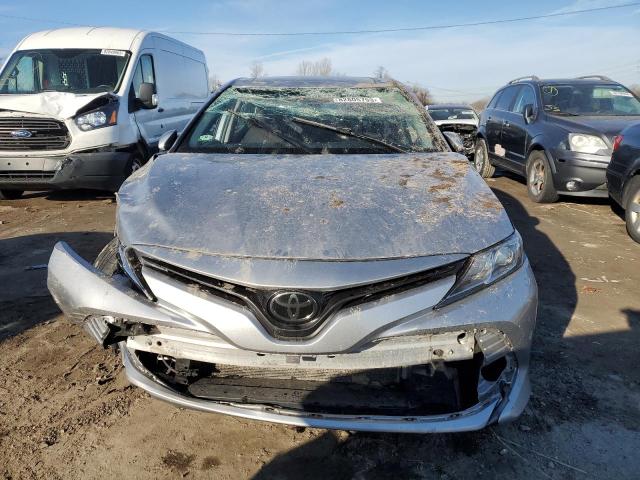 4T1B11HK9KU724679 - 2019 TOYOTA CAMRY L SILVER photo 5